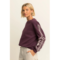 Expresso Sweater Embroidery Fudge Dark Red
